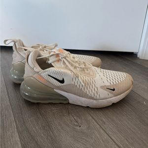 Nike Air Max 270 Women’s